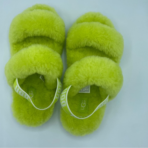 UGG oh Yea “Key Lime” Girls Sandal - Picture 7 of 9